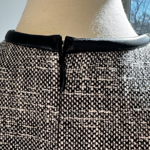 Theory Sleeveless Hi Crew Neck Dress Size 8 Black Tweed Canvas Mini $395 Retail - Picture 4 of 9
